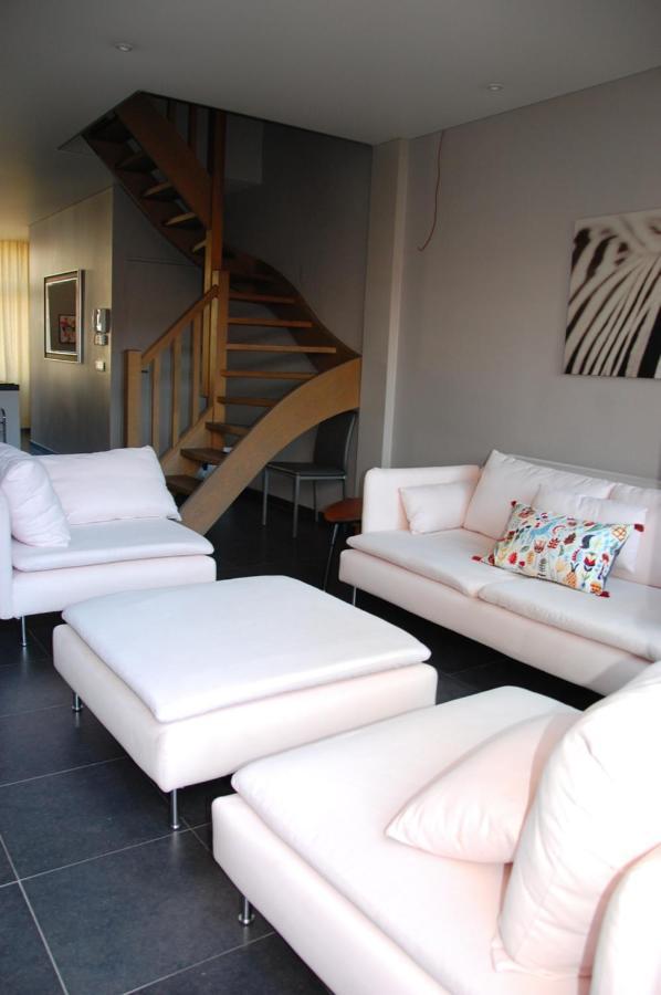 Iconique Bv Appartement In Hartje Ieper Esterno foto